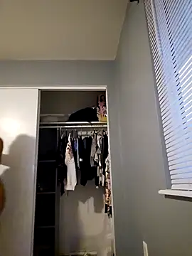 Snapshot of hivirgin chatting on January 2025 10:57:01 PM hivirgin online show from January 2025 10:57:01 PM