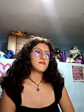 LoveElectra online show from April 2026 12:44:01 AM