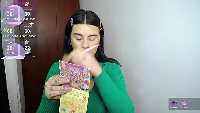 SaraBraun  online show from January 2025 01:02:02 PM