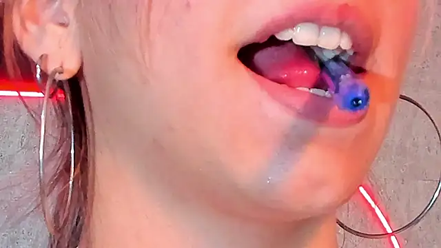 Snapshot of ArtemisaBlake chatting on January 2025 12:24:01 AM ArtemisaBlake online show from January 2025 12:24:01 AM