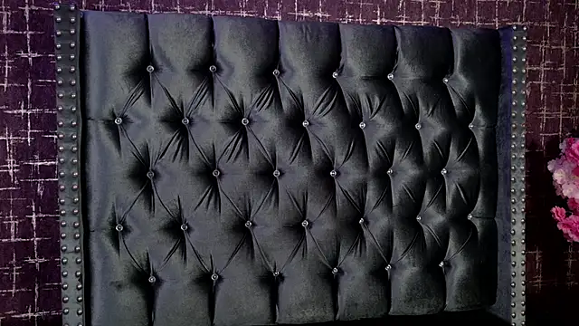 Snapshot of ArtemisaBlake chatting on October 2025 05:00:01 PM ArtemisaBlake online show from October 2025 05:00:01 PM