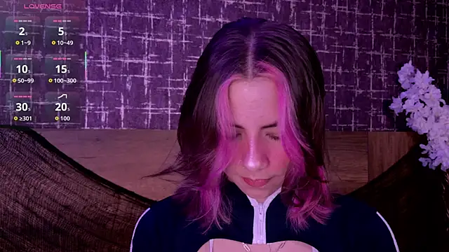 Snapshot of ArtemisaBlake chatting on October 2025 04:41:02 PM ArtemisaBlake online show from October 2025 04:41:02 PM