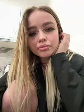 emo couple online show from December 2024 04:22:01 AM