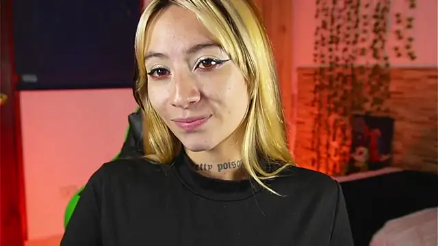 Michell Wallker online show from February 2026 05:58:01 PM