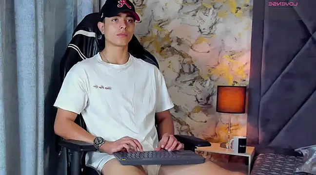 JoshRashfordd online show from January 2025 02:17:02 PM