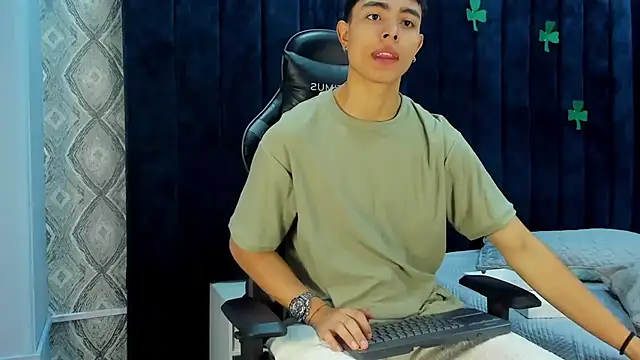 JoshRashfordd online show from March 2025 11:40:01 AM