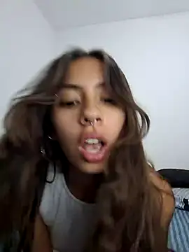 Snapshot of Jazmin-Cerezita chatting on February 2025 03:16:02 AM Jazmin-Cerezita online show from February 2025 03:16:02 AM