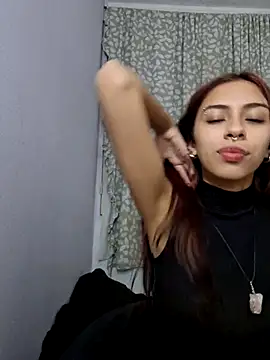 Snapshot of Jazmin-Cerezita chatting on September 2025 03:06:02 AM Jazmin-Cerezita online show from September 2025 03:06:02 AM