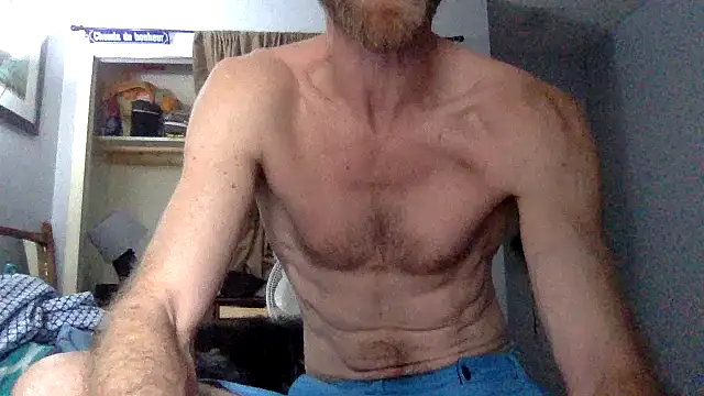 Twowellshapedheads online show from March 2025 07:06:02 PM