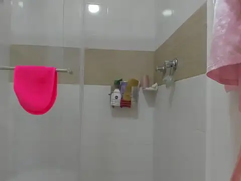 Liah ferrer online show from December 2024 03:55:02 PM