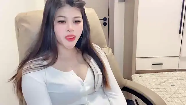 Ytao-528 online show from November 2025 06:46:02 AM