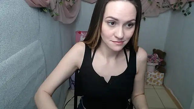 Lina Star S online show from January 2025 10:51:02 AM