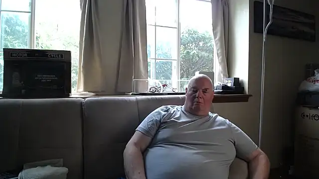 harley99574 online show from July 2026 06:04:01 PM