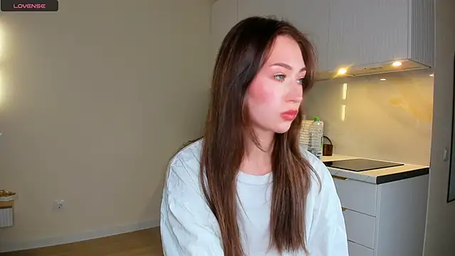 Snapshot of shellikeangel chatting on March 2025 03:59:02 PM shellikeangel online show from March 2025 03:59:02 PM