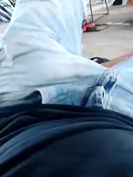 Snapshot of Pretordr chatting on March 2025 02:46:02 PM Pretordr online show from March 2025 02:46:02 PM