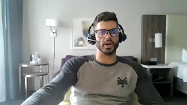 Snapshot of Strokeking4u chatting on February 2026 08:51:02 PM Strokeking4u online show from February 2026 08:51:02 PM