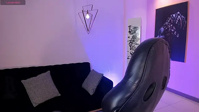 Snapshot of MiaFarrell_ chatting on September 2025 06:35:02 PM MiaFarrell online show from September 2025 06:35:02 PM