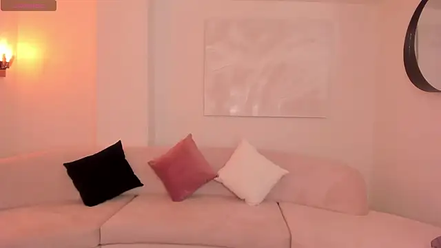 BellaCarteer  online show from January 2025 11:45:02 AM