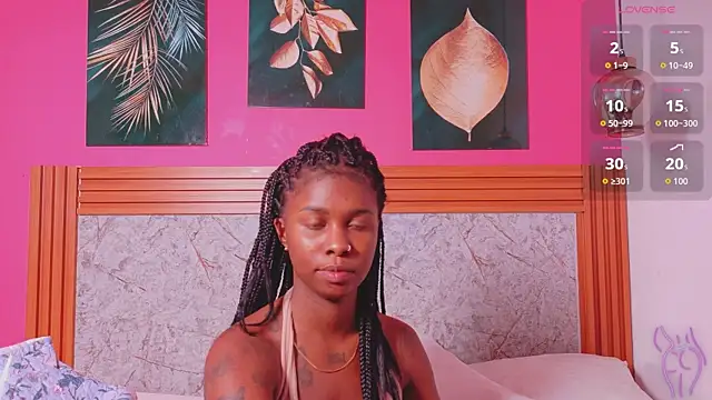 kinkyandsavage online show from April 2026 07:36:01 PM