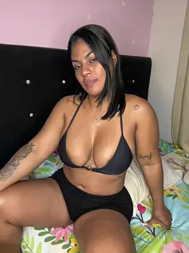 Snapshot of Naticol1 chatting on December 2024 10:07:01 AM Naticol1 online show from December 2024 10:07:01 AM