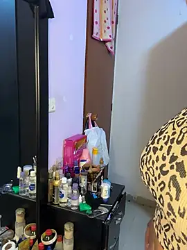 Snapshot of Naticol1 chatting on December 2024 04:20:02 AM Naticol1 online show from December 2024 04:20:02 AM