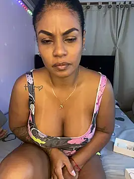 Snapshot of Naticol1 chatting on February 2025 12:19:01 AM Naticol1 online show from February 2025 12:19:01 AM