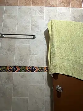 Snapshot of Naticol1 chatting on October 2025 10:47:01 PM Naticol1 online show from October 2025 10:47:01 PM