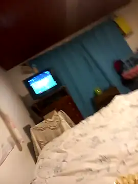 Snapshot of 1418edwar chatting on January 2025 12:54:02 AM 1418edwar online show from January 2025 12:54:02 AM