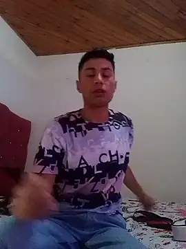 Snapshot of 1418edwar chatting on January 2026 07:26:02 PM 1418edwar online show from January 2026 07:26:02 PM