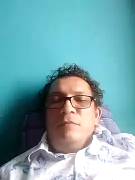 Bombi22 online show from February 2025 06:47:02 PM