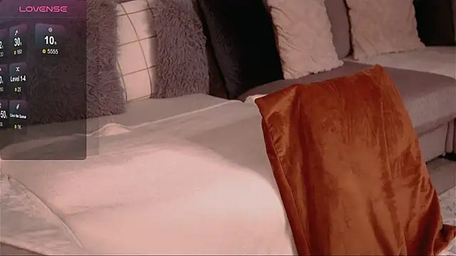 Graciane Lee online show from December 2025 12:44:02 PM