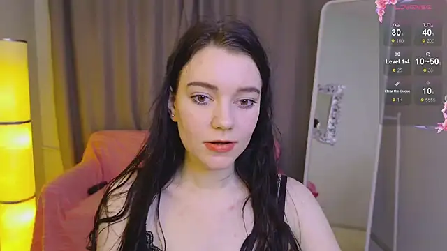 Snapshot of Lana__Cute_ chatting on March 2025 11:28:02 PM Lana Cute online show from March 2025 11:28:02 PM