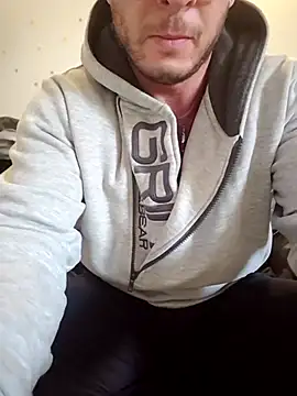 jourdinio13 online show from February 2026 11:22:02 AM