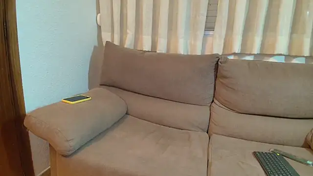 Snapshot of Geishastudios chatting on December 2025 08:19:02 AM Geishastudios online show from December 2025 08:19:02 AM