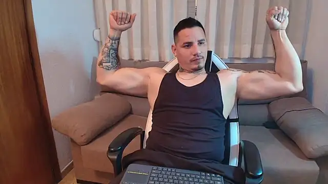 Snapshot of Geishastudios chatting on January 2026 07:15:01 PM Geishastudios online show from January 2026 07:15:01 PM