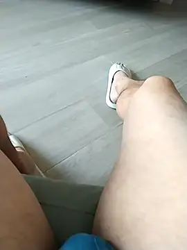 Snapshot of Dannydy2015 chatting on February 2025 03:59:02 AM Dannydy2015 online show from February 2025 03:59:02 AM