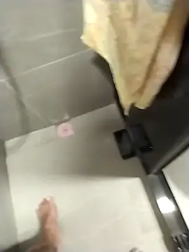 Snapshot of Dannydy2015 chatting on September 2025 01:00:01 PM Dannydy2015 online show from September 2025 01:00:01 PM