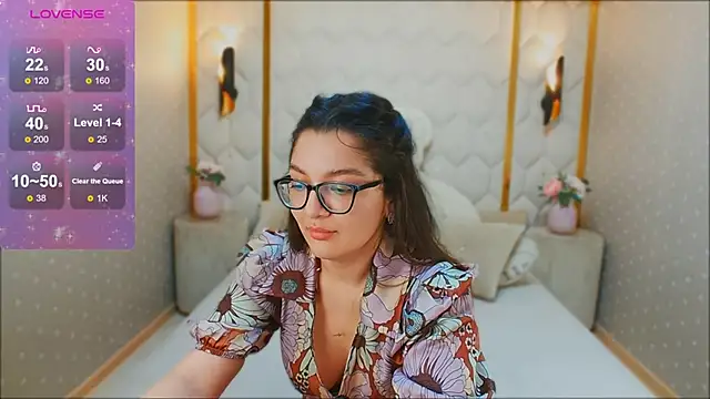 ZarifaBev online show from December 2024 01:45:01 AM