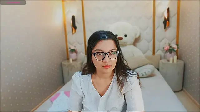 ZarifaBev online show from December 2024 08:32:01 PM