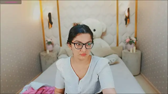 ZarifaBev online show from December 2024 11:57:01 PM