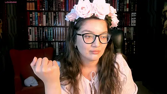 ZarifaBev online show from October 2025 10:22:02 PM