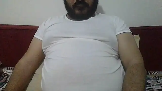 UrfavSlaveBitch online show from April 2026 06:38:01 PM