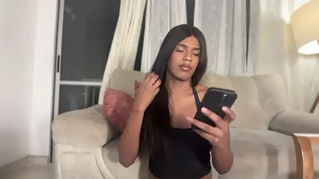 leila seasiren online show from July 2026 11:58:01 PM