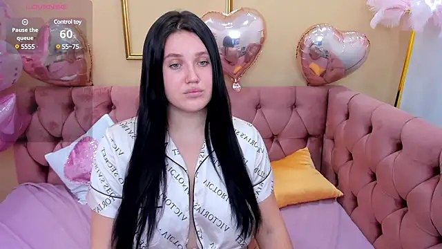 Snapshot of Kassandra__grey chatting on February 2025 07:13:02 AM Kassandra grey online show from February 2025 07:13:02 AM