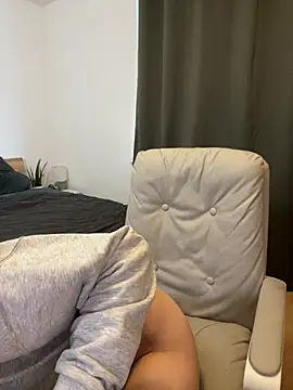 Snapshot of AnnyBelleX chatting on January 2025 12:38:02 PM AnnyBelleX online show from January 2025 12:38:02 PM