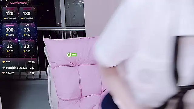 Snapshot of CN-Babycat chatting on March 2025 12:18:02 PM CN-Babycat online show from March 2025 12:18:02 PM