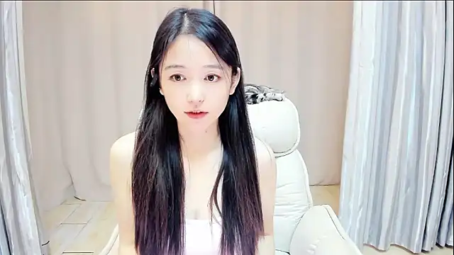 Snapshot of CN-Babycat chatting on October 2025 03:17:01 AM CN-Babycat online show from October 2025 03:17:01 AM