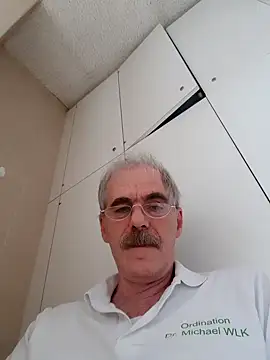 Snapshot of farock chatting on December 2024 11:00:01 AM farock online show from December 2024 11:00:01 AM