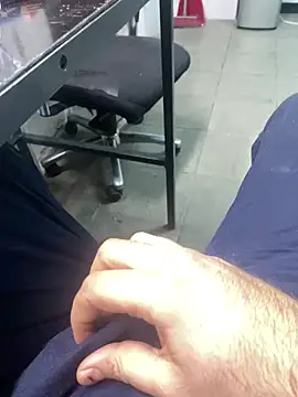 Snapshot of Sert_Lolitx chatting on January 2025 05:38:01 PM Sert Lolitx online show from January 2025 05:38:01 PM