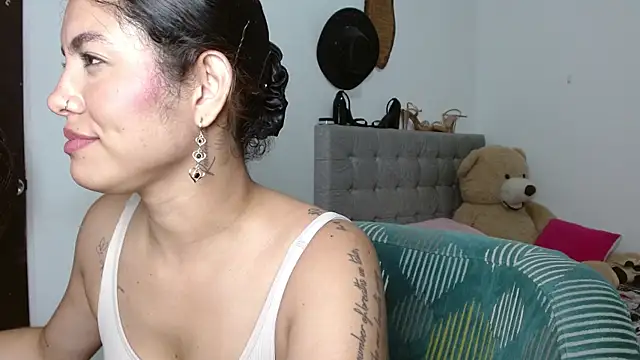 Sexy Lia  online show from May 2026 03:45:02 AM